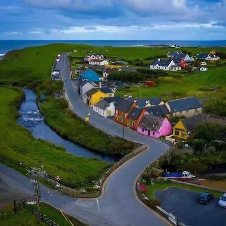 Carefully Renovated Traditional Irish Town-house 3*
